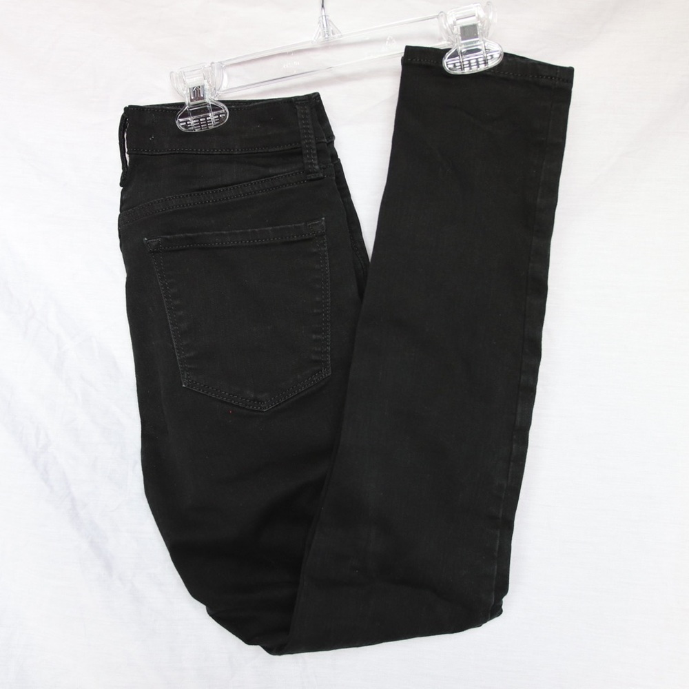 Black Skinny Jeans